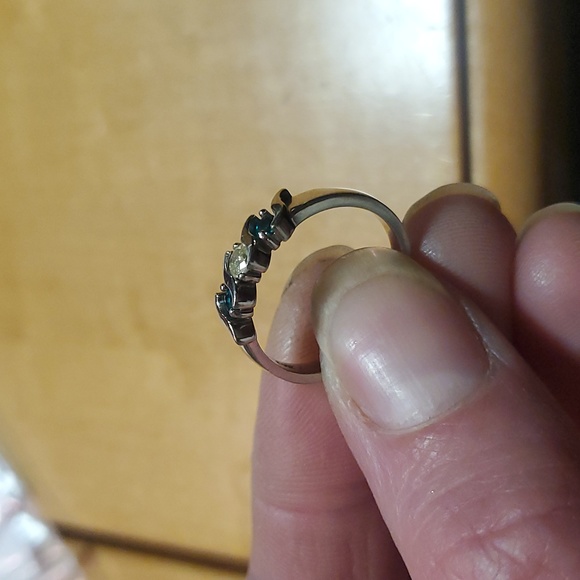 Emerald ring